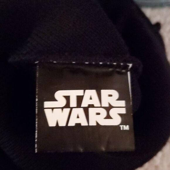 Star Wars The Force Awakens Beanie - Picture 6 of 6